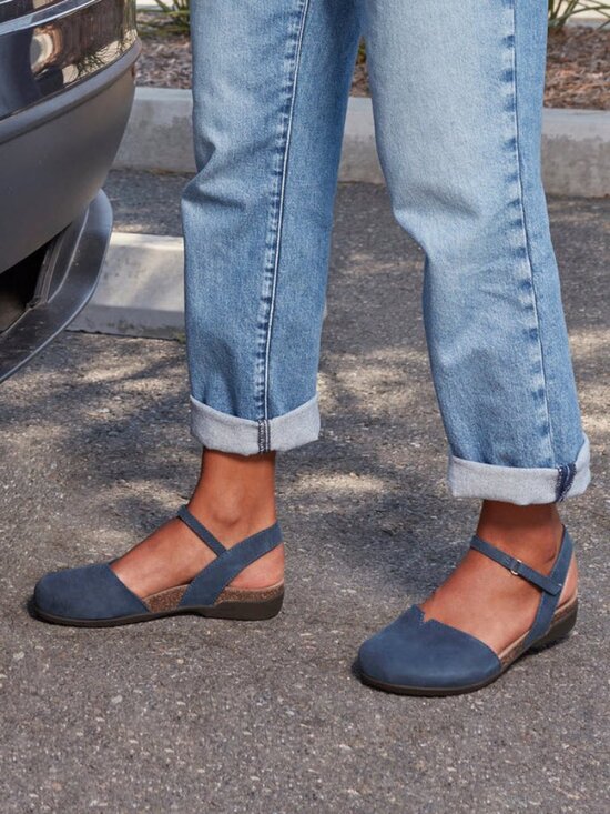 Dansko Shoes - Dansko ROWAN  Milled Nubuck Mary Jane Sandals in Navy Sz EU39/US8.5-9